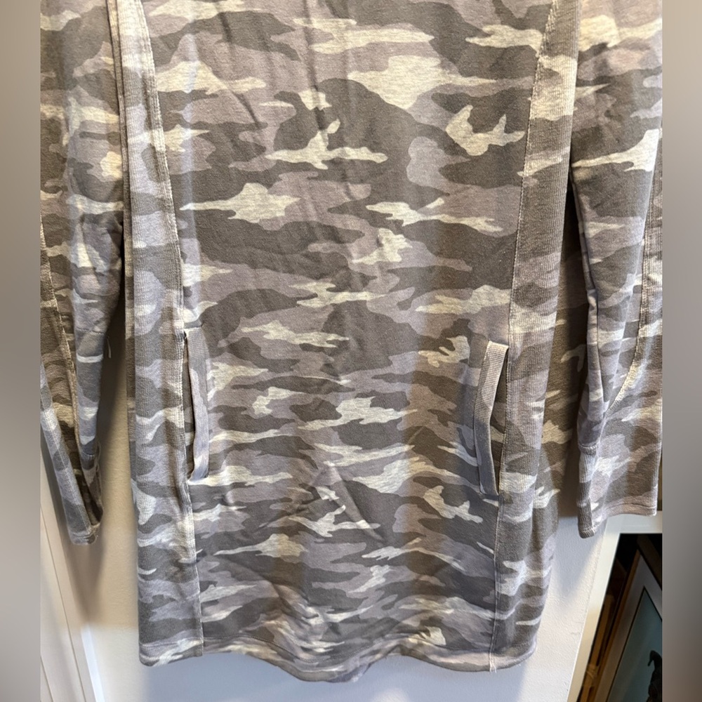 Athleta Balance Camo Luxe Sweatshirt Dress Athleisure Travel Long Sleeve - M - Picture 3 of 9